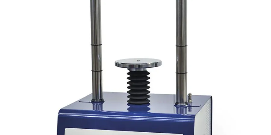 Ensayo Triaxial en Buin: Caracterización de Resistencia al Corte para Cimentaciones Seguras