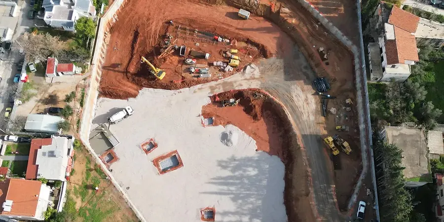 Diseño Geotécnico de Excavaciones Profundas en Buin: Más Allá del Cálculo Estándar